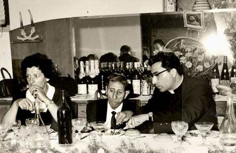 Padre Paolo Adamo e accanto a lui Michele Adamo, suo padre
