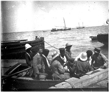 militari italiani in libia (?) 1911 (?)