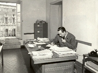 il dr. Aldo Genta, giornalista professionista, caposervizio Agenzia giornalistica "Italia", 1961/1962 
